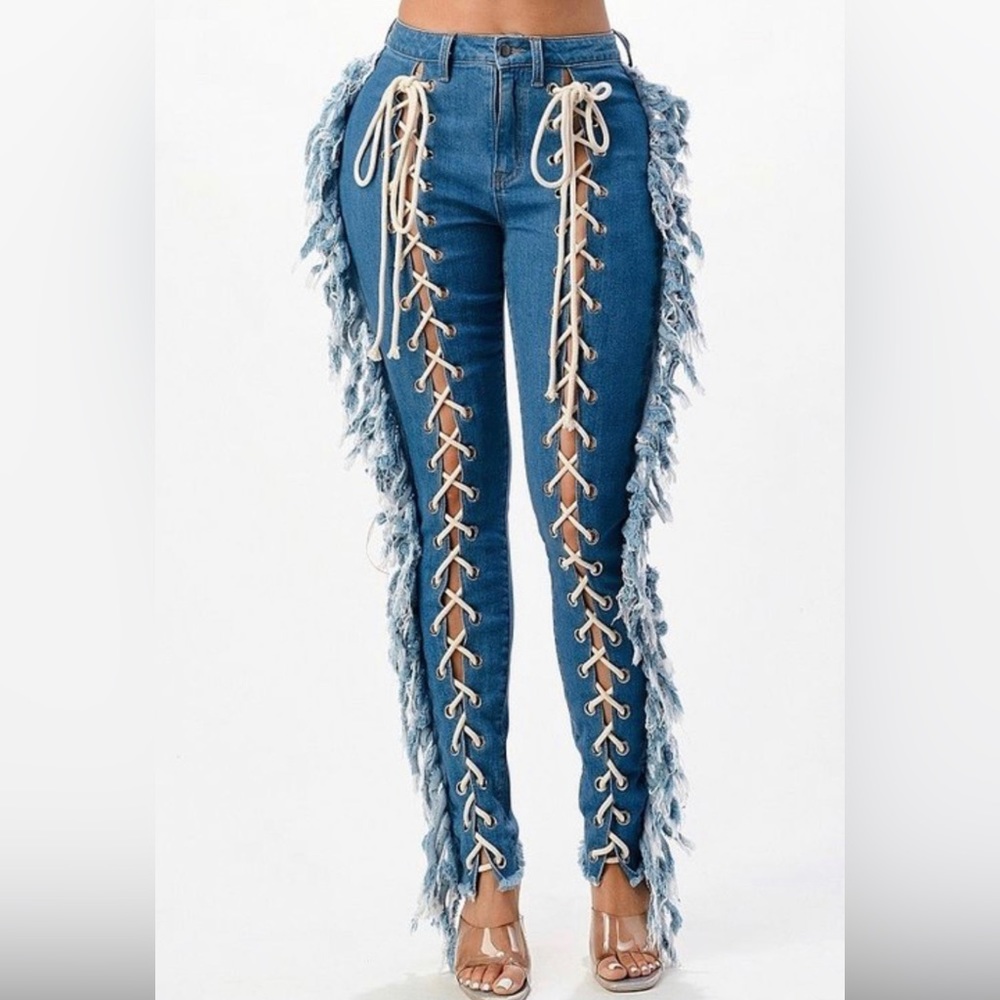 HIGH RISE MEDIUM BLUE DENIM JEANS